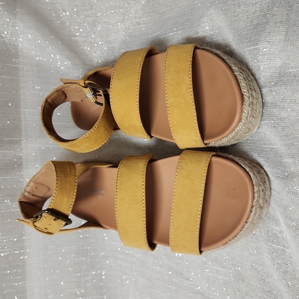 Universal Thread Ankle Strap Mustard Sandals (Sz … - image 1